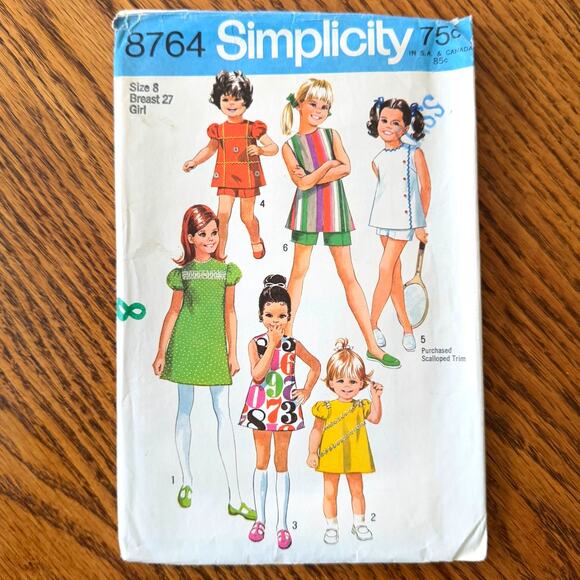 Vintage 1970s Simplicity 8764 Sewing Pattern Sz 8 Girl Dress Top Shorts COMPLETE - Picture 1 of 2